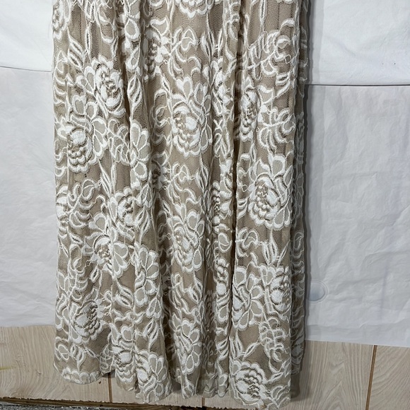 NWT Show Me Your Mumu White Lover's Lace Portia One Shoulder Maxi Dress Small - Picture 7 of 15